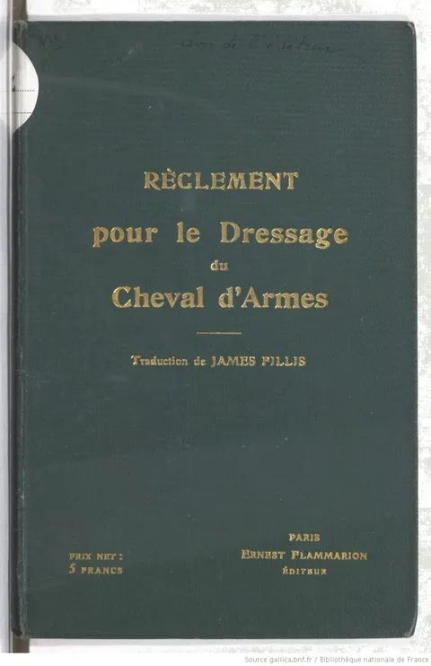 Règlement pour le dressage du cheval d'armes : établi en 1908 par la Commission de l'Ecole d'application de cavalerie des officiers à Saint-Pétersbourg, обложка