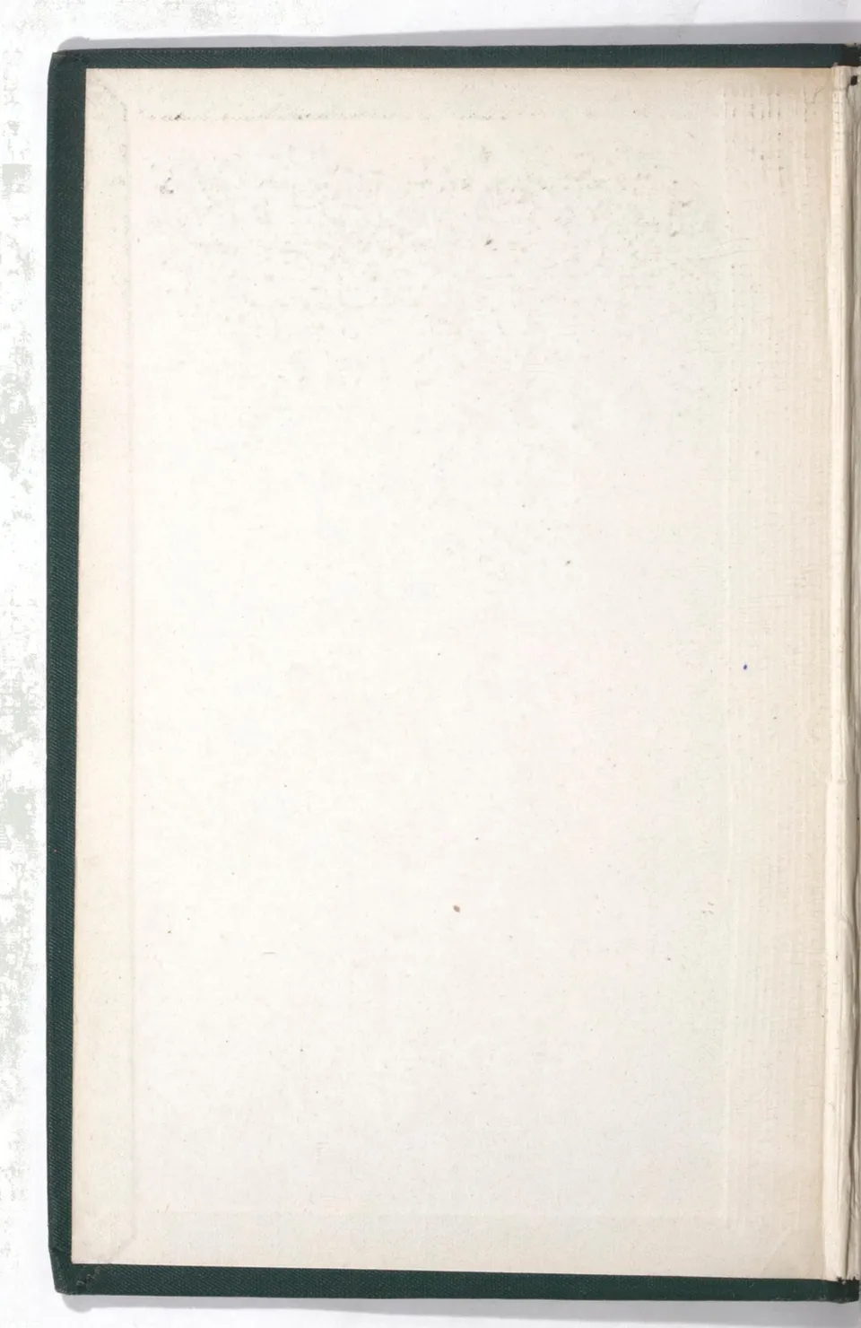 Règlement pour le dressage du cheval d'armes : établi en 1908 par la Commission de l'Ecole d'application de cavalerie des officiers à Saint-Pétersbourg, скан 2 из 175